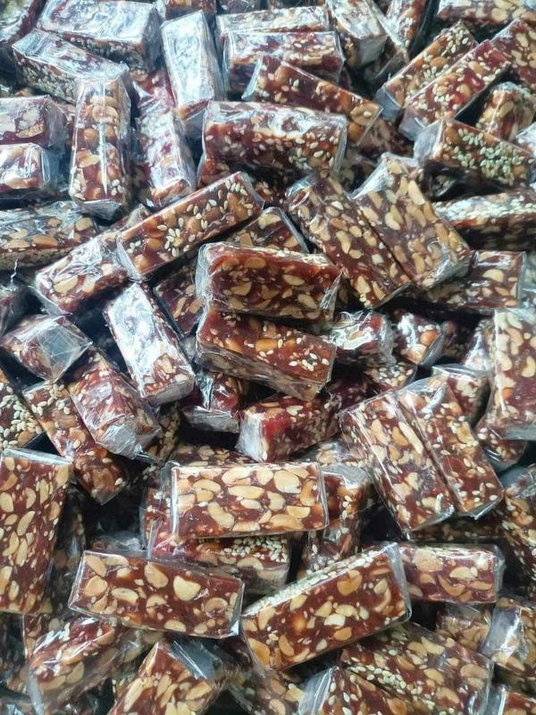 Kẹo chuối gừng Đậu phộng cốt dừa Bến Tre 500g - 1 kg Candy Vị Chua