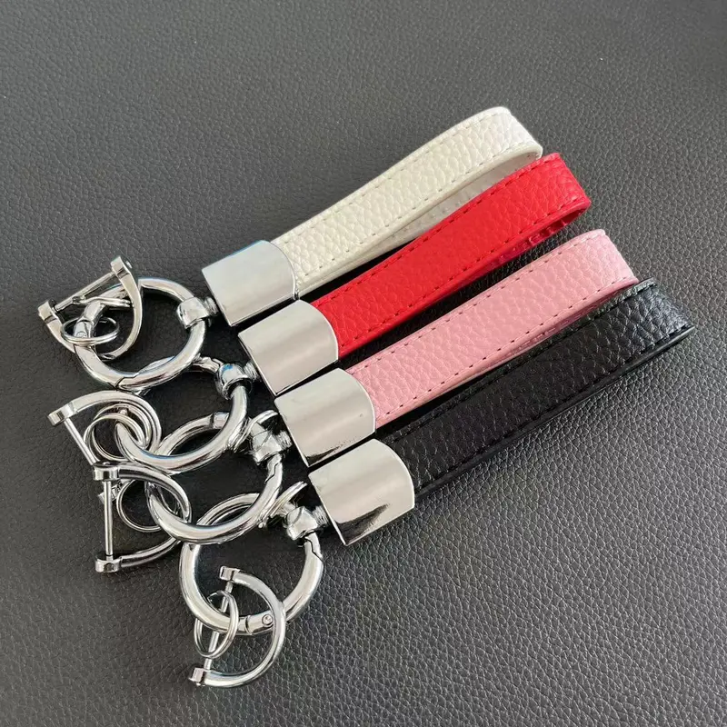 Fashion Car Key Keychain, PU Leather Car Key Holder, Universal Car Key Holder for Women & Men, Car Accessories for Daily Use 1