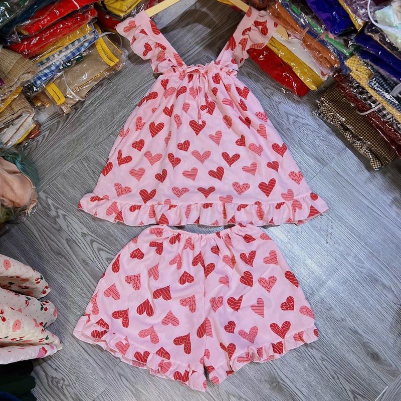 Bộ xốp gạo hai tay cánh tiên quần đùi  ,nhún ngang ngực ,hoạ tiết hoa nhí (40-60kg vừa)