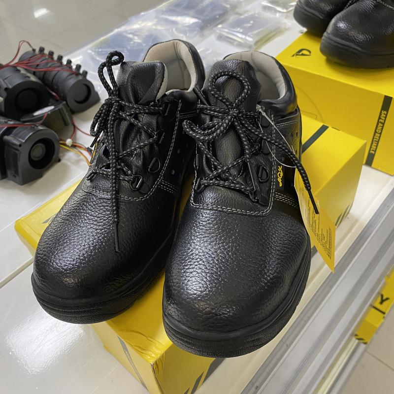 (Mua tăng 1 size) Giày bảo hộ lao động đủ kích thước Nam Nữ Đồ Đế Bằng