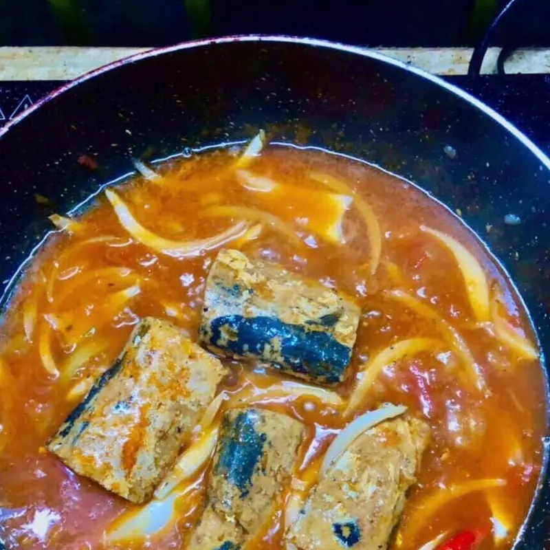 Cá mồi chay 150gr/lon - cá mồi chay đỏ 4