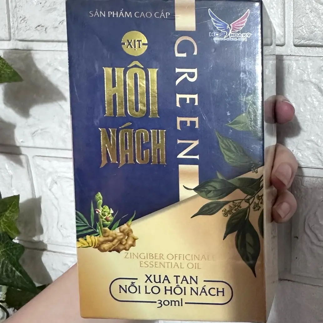 Green - Xịt khử mùi hôi nách cao cấp