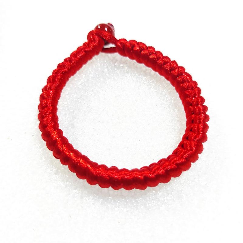 Product Introduction of [Chi Chi] Vòng Tay, Lắc Tay Nam Nữ Sợi Chỉ Đỏ May Mắn Có Khóa Bằng Gốm - MS040 Phụ Kiện vòng  tay bằng vải 1