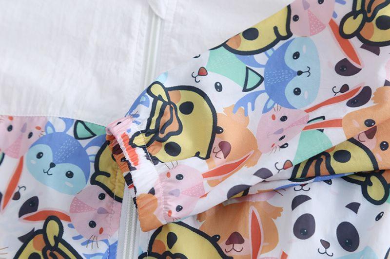 Product Introduction of Quần Áo Chống Nắng Trẻ Em, Thời Trang Và Sành Điệu, Áo Khoác Mùa Hè Cho Bé Trai, Hàng Mới Về Năm 2024, Thoáng Khí, Thích Hợp Cho Mùa Hè, Quần Áo Trẻ Em 8