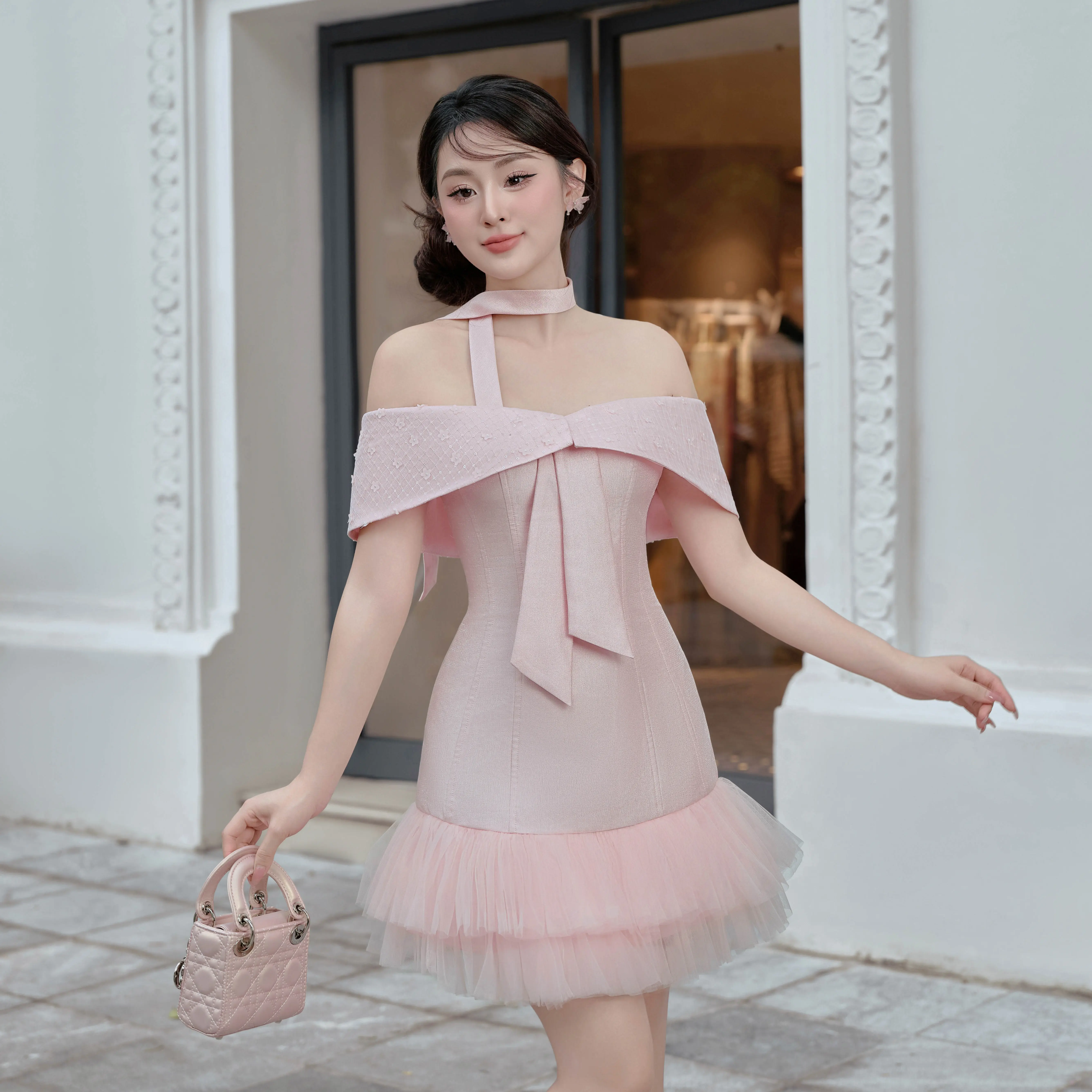 HALIA - Váy Kiera Women Dress Màu Hồng Pastel đầm  màu Kim Tuyến
