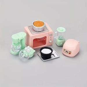 1 set de mini cocina con modelo en miniatura de horno, arrocera, licuadora, cafetera, cocedor de huevos y máquina de leche de soya. Es un regalo ideal de cumpleaños o Navidad - versión no eléctrica