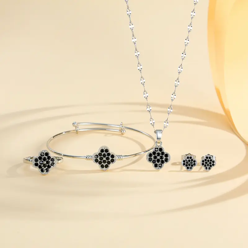 LM735 Set Cincin Gelang Liontin Kalung Anting Kristal Semanggi Empat Daun Berlapis Emas Anti Luntur Baja Tahan Karat Aksesori Perhiasan Mode Wanita Dewasa 2