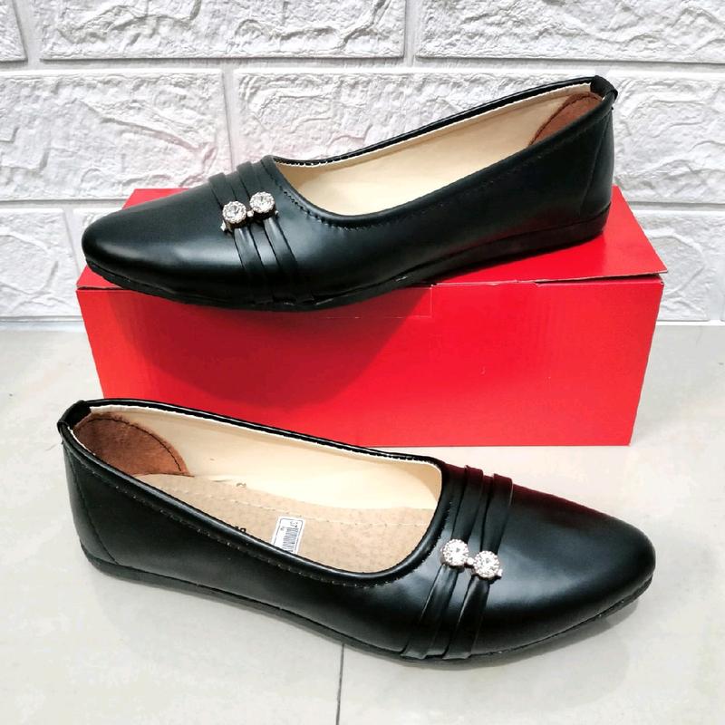 Sepatu Wanita Flatshoes Terbaru 7