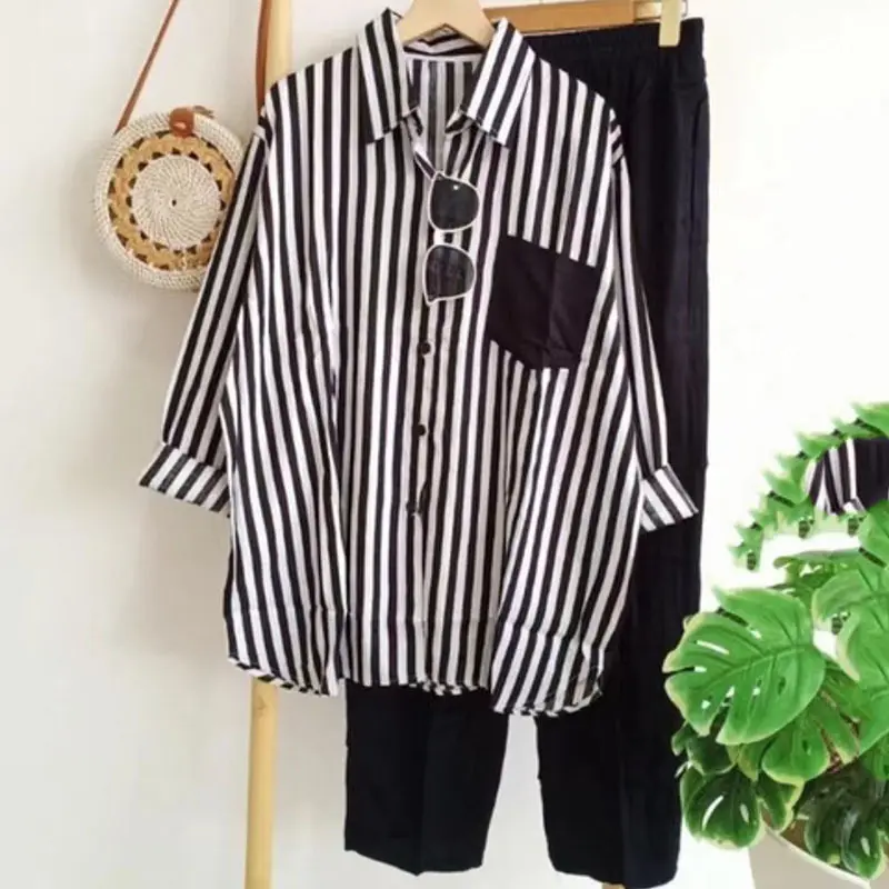 Spring and Autumn Fashion Striped Two-Piece Women's Long-Sleeved Casual Suit