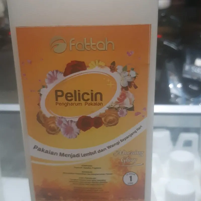 Pelicin+Pewangi Pakaian (Cair) 1 Liter Pewangi 7