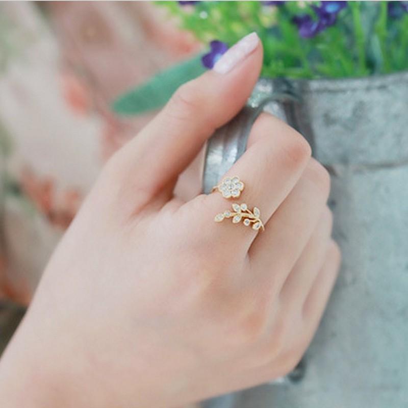 Cincin Ring Berlian Bunga Daun Korea Silver Anti Karat Perhiasan Fashion Gaya Korea Aksesoris Hadiah Wanita Cewek Cantik Elegan KIARA JEWELRY gold 7