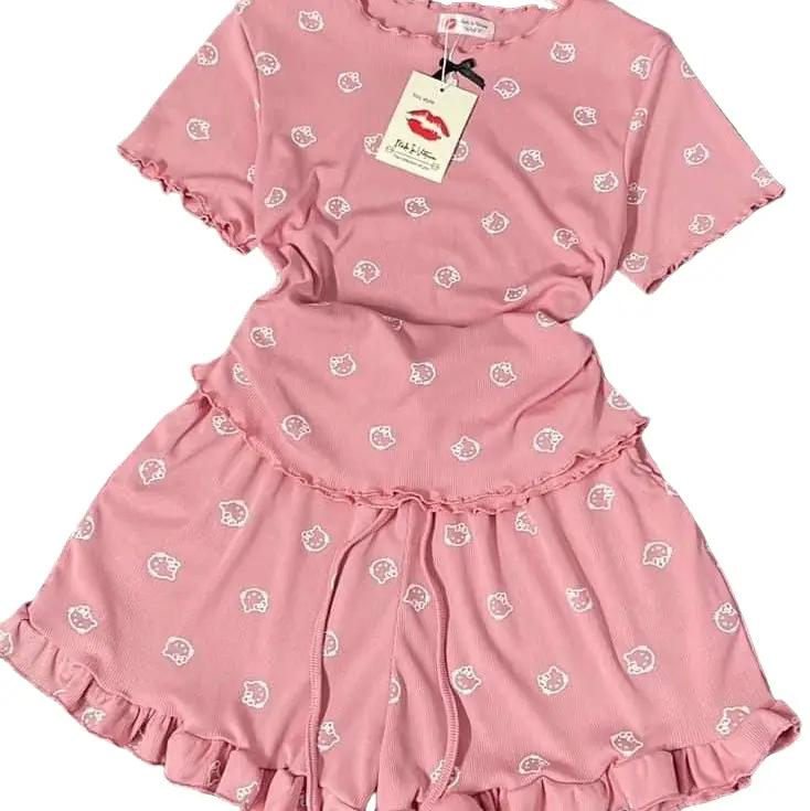 (Mua 1 tặng cot toc). 80.737 SET BỘ ĐỒ ÁO TAY NGẮN VIỀN LAY BÈO IN MÈO KITTY QUẦN ĐÙI XÒE. thun gân tăm lạnh Nữ Nhung Women Kem Top Kaki