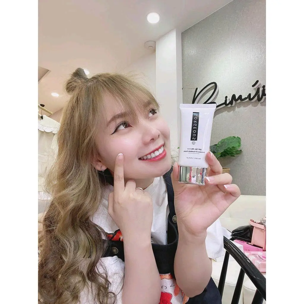combo 2 chống nắng múi xù nâng tone dưỡng da che khuyết điểm