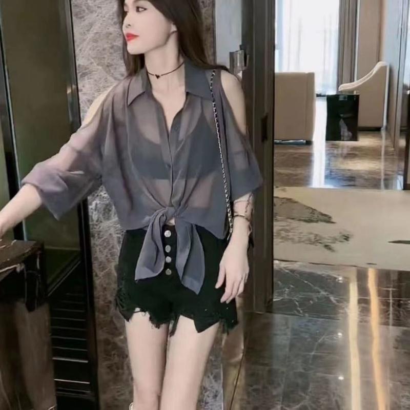 Product Introduction of Áo Voan Trễ Vai Thiết Kế Đẹp Cho Nữ, Thích Hợp Cho Mùa Hè, Mỏng Và Thoáng Khí, Áo Khoác Cardigan, Độc Đáo Và Thanh Lịch, Hàng Mới Về Năm 2024 Top Women Sơ Mi 2