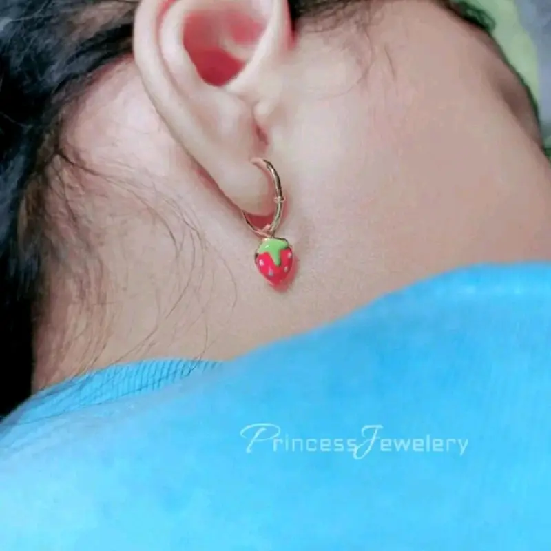 Anting Gipsy Strawberry 1 Gram 6K Princess Jewellery 4