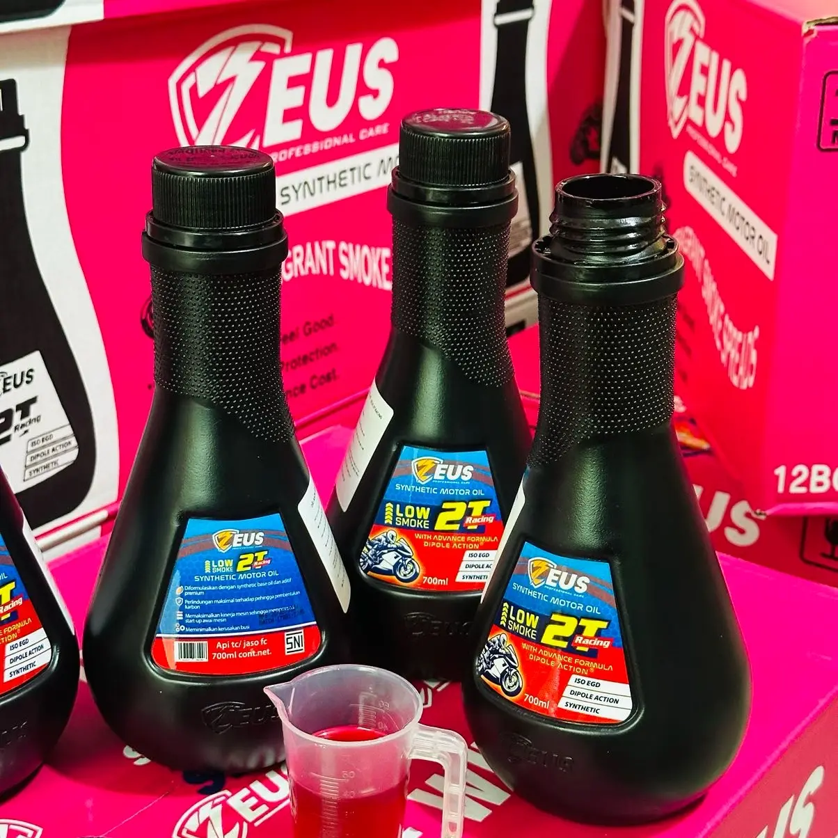 Nhớt pha 2 Thì Zeus Racing Cao Cấp cho mọi dòng xe, xipo, Yaz ,Nova, V..vv Dầu Nhớt