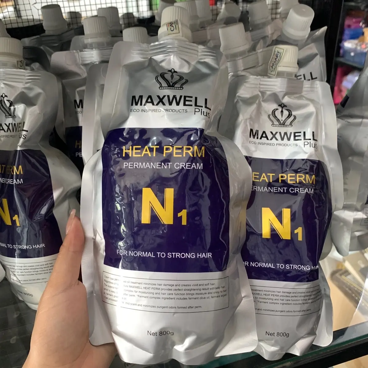 Kem Uốn Duỗi Ép Tóc Maxwell Plus Cho Tóc Khoẻ, Tóc Thường Và Hư Tổn 800ml