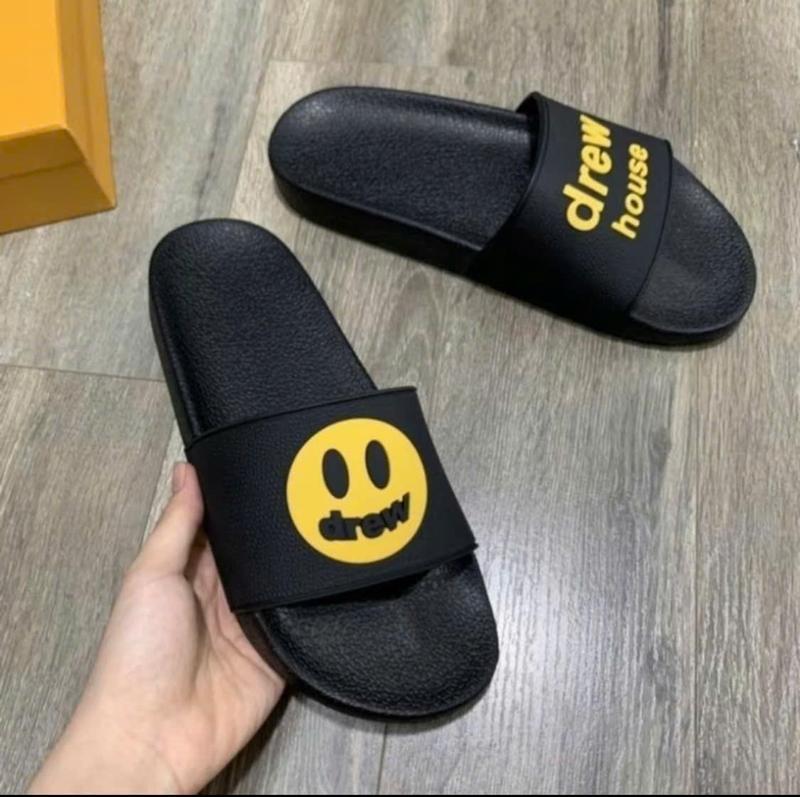 Dép Quai Ngang Mặt Cười - Dre.w.w Nam Nữ Hot Nhất Quai Đen Chữ Thời Trang Đủ Size 37-43. Dép Lê Đế Bằng Slipper
