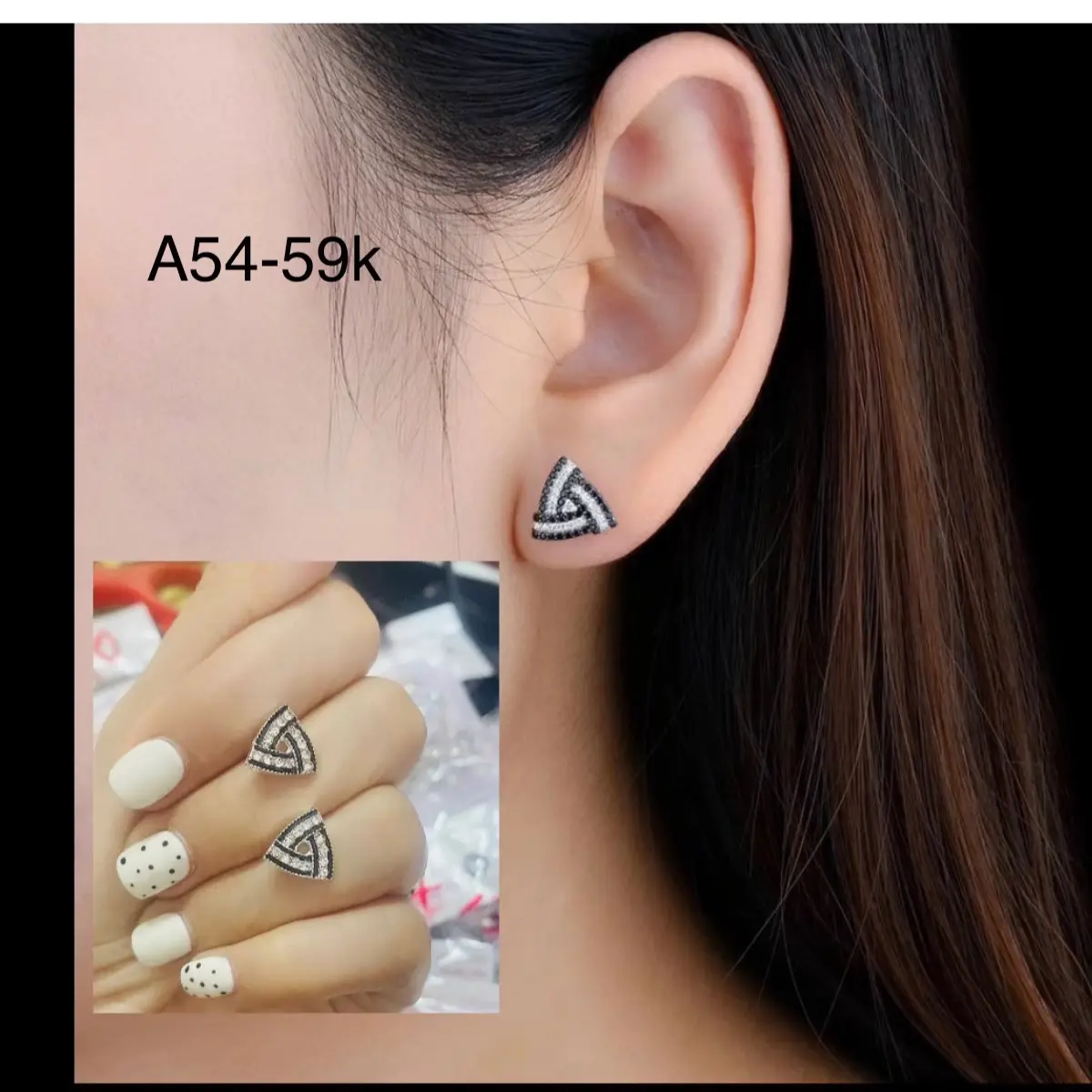 Bông tai titan tam giác phong cách hàn quốc không gỉ