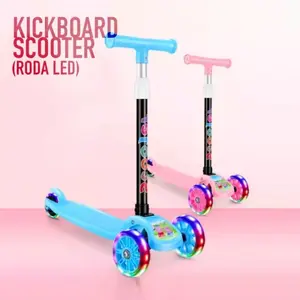 Skuter Lipat LED Lampu Roda 3 Hadiah Anak