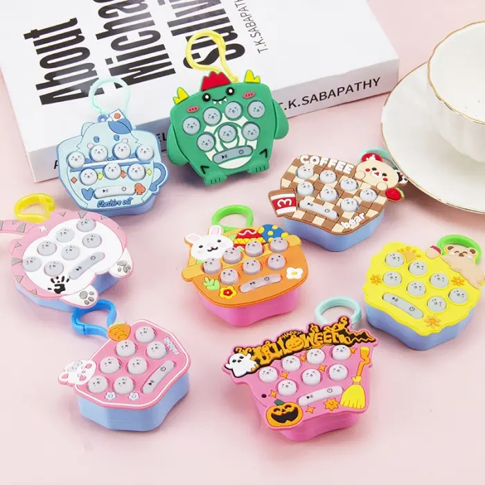 Mainan Gantungan Kunci Anak Game Pop it elektrik mini pop push Games Fidget Bubble Console Children's Puzzle Pocket Whack-a-Mole Mini Decompression Game Console School Bag Pendant Toy 1