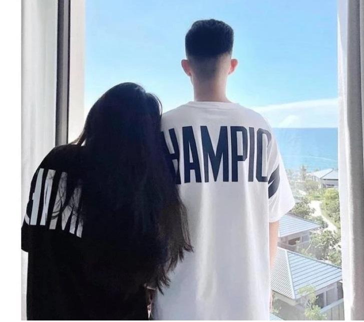 Product Introduction of Áo Champi Đỏ In Full Lưng Nam Nữ Form Rộng Chất Vải Cotton Co Giãn Thoáng Mát - Áo Thun Đỏ Đô Đón Tết 2025 Hottrend 7