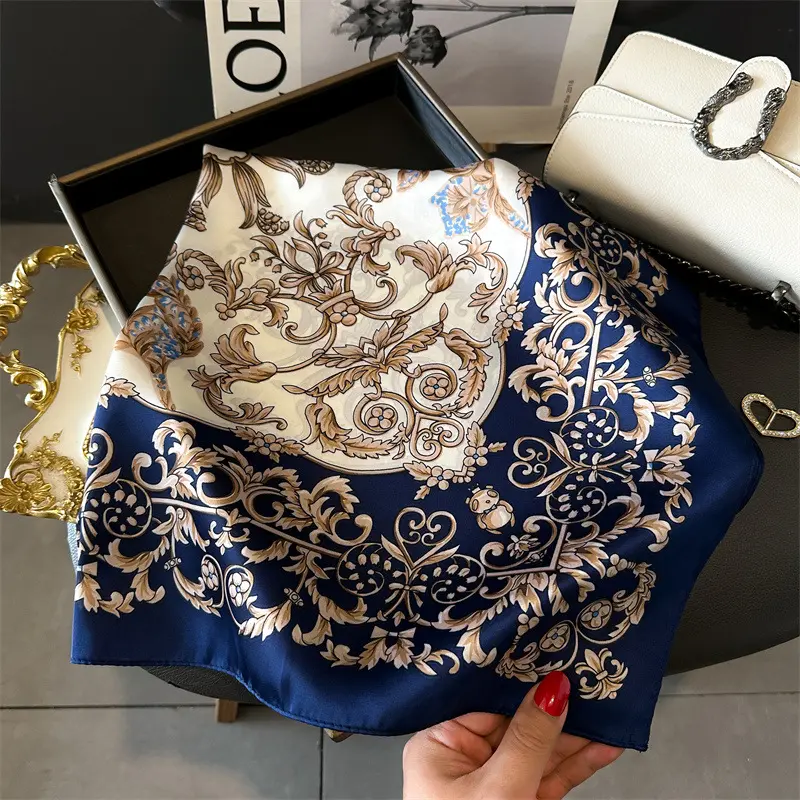 Khăn Quàng Cổ Vuông Cổ Áo Tóc In Hình, Dành Cho Nữ, Hàng Mới Về, 70CM (27,55inch), Làm Bằng Lụa, Mô Phỏng Lụa, Thích Hợp Cho Tiếp Viên, Khăn Choàng Nữ Công Sở, WJ70FZS-68 Women 3