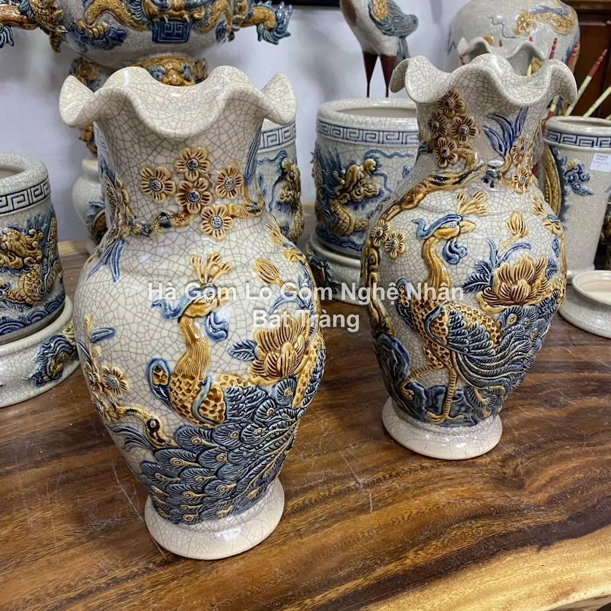 Lọ Hoa Thờ Cúng Lượn Chim Công Hoa Đào - Tài Lộc Phú Quý 26cm, 32cm- Men Rạn Gốm Sứ Bát Tràng