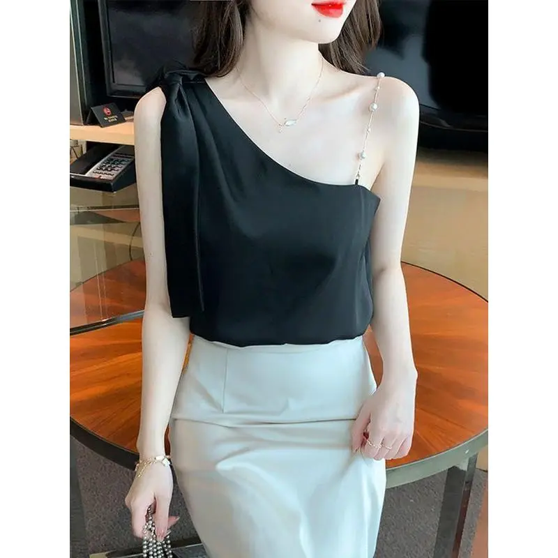Áo Ngắn Tay Cho Nữ, Kiểu Cropped Xén, Một Vai Và Vai Lạnh, Áo Sơ Mi Hai Dây, Thiết Kế Đẹp, Phong Cách Sang Trọng Và Dáng Rộng Rãi, Thích Hợp Cho Mùa Hè 2024, Áo Dài, Hàng Mới Về