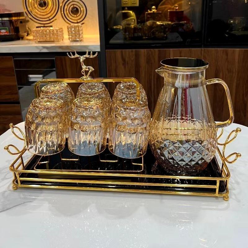 Combo bộ bình cốc màu hổ phách kèm khay vương miện và giá úp hươu hàng hongli thuỷ tinh cao cấp chịu nhiệt bao bể vỡ