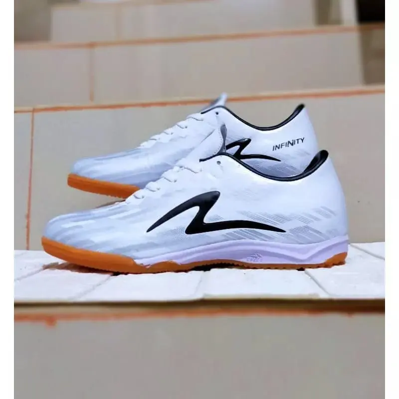Sepatu Futsal Specs Accelerator  Ewaklok 7