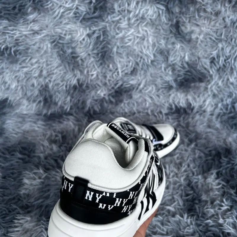 Giày sneker thể thao nam nữ  chunky liner mid N**I đen 4