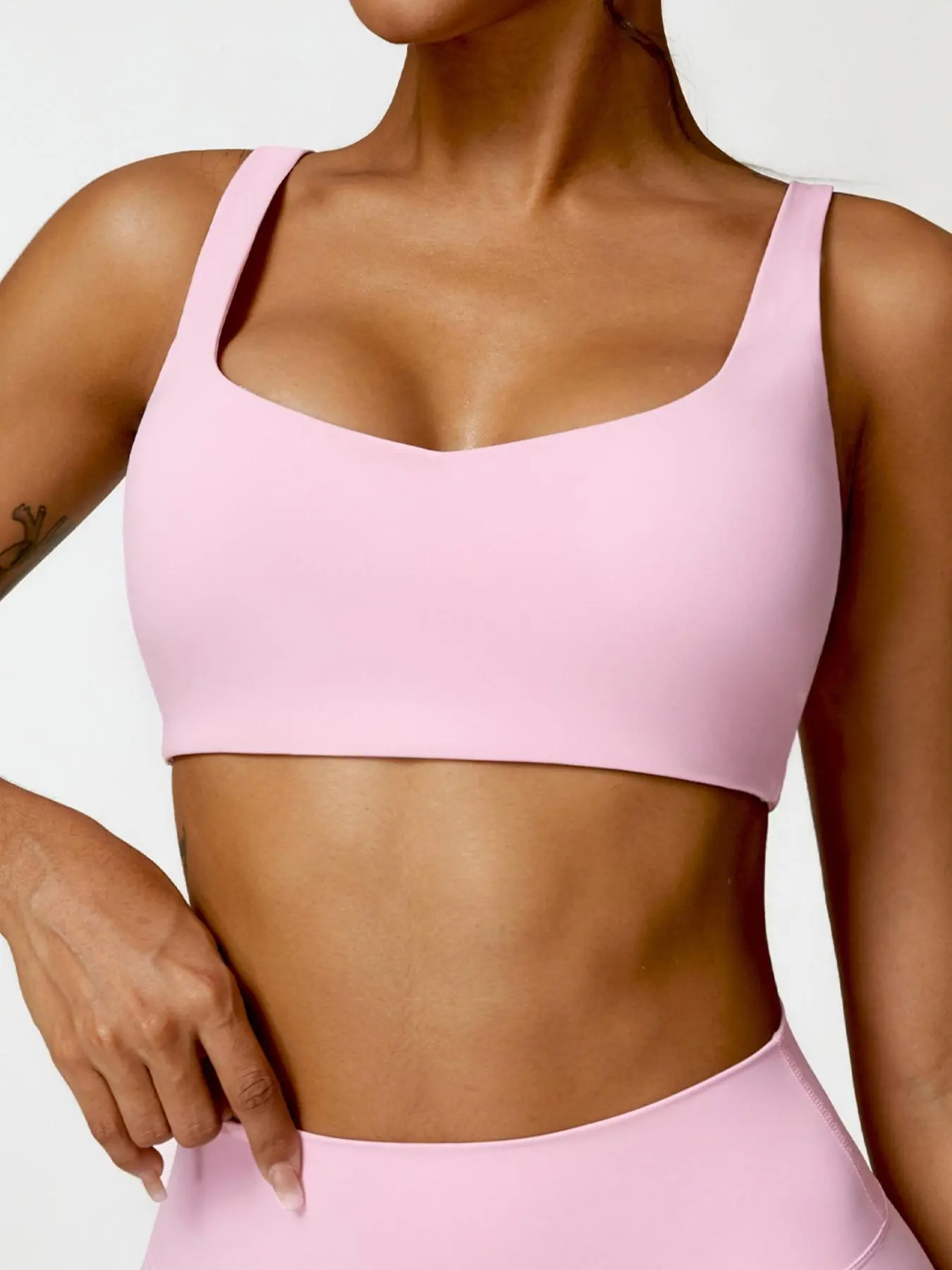 Women's Solid Backless Sports Bra, Quick Drying Breathable Comfortable Wireless Workout Yoga Bra, Summer Outfits 2024, Gym Wear, Ladies Sportswear for Indoor Outdoor Wear Valentine's Day, Gift