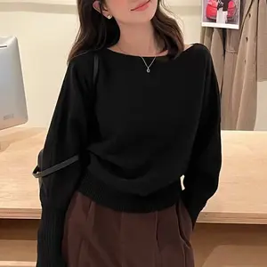 Pakaian Rajut Wanita Lembut dengan Lengan Lentera dan Bahu Terbuka, Sweater dengan Potongan Pinggang yang Rapi