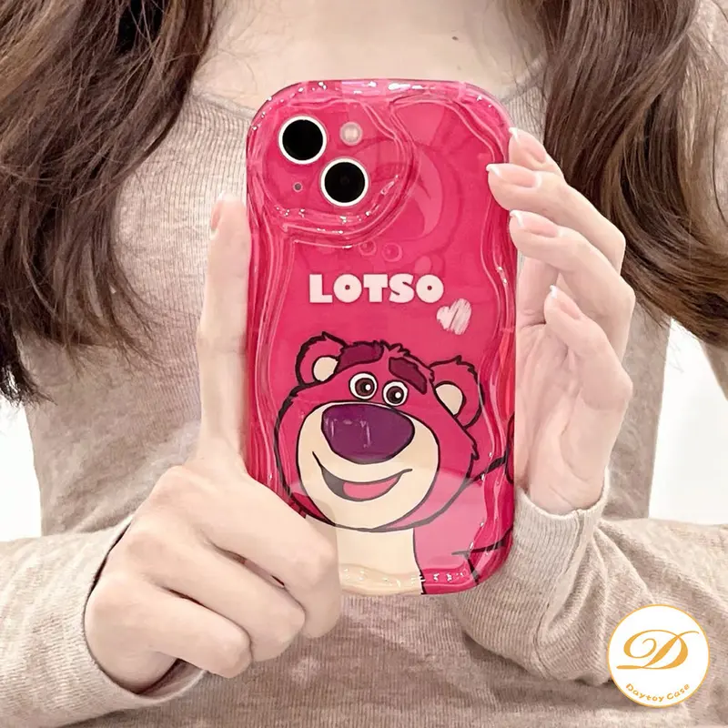 Casing Lembut Lotso Lucu Untuk OPPO A54 A16 A58 A38 A17 A57 A15 A77 A18 A78 A12 A17K A77s A53 A7 A5s A76 A16K A54s A3s A1K A55 A98 A12E A74 A95 A16E A52 A96 A31 A9 A5 Reno 8T 8Pro 8F 7Z 5 5F 6 Kartun Beruang Stroberi 3D Sampul Transparan Tepi Bergelombang 2