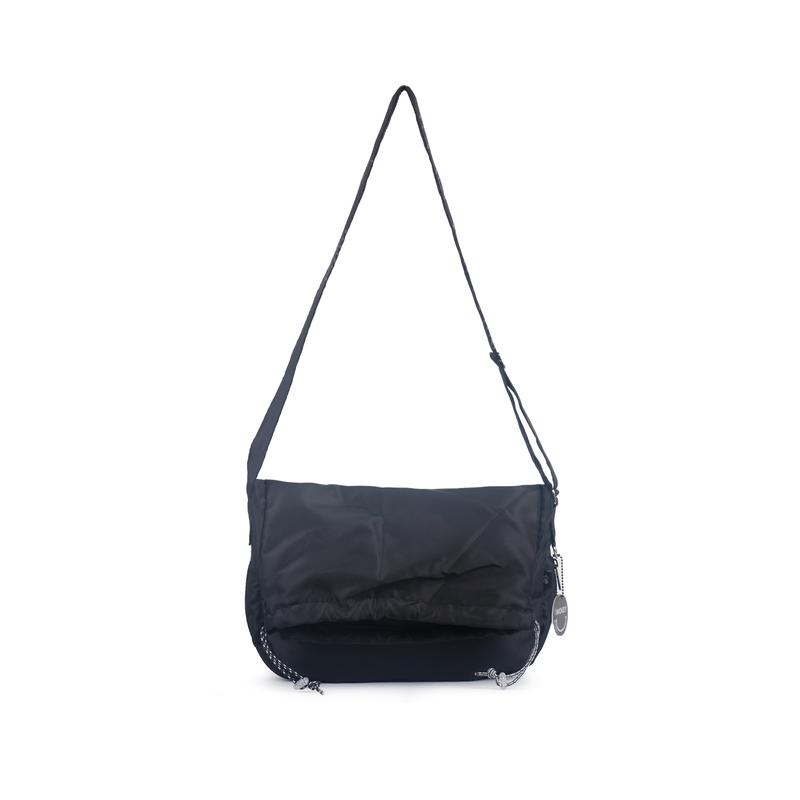 Imokey Oui Expandable Sling Bag - Tas Selempang Anti Air 1