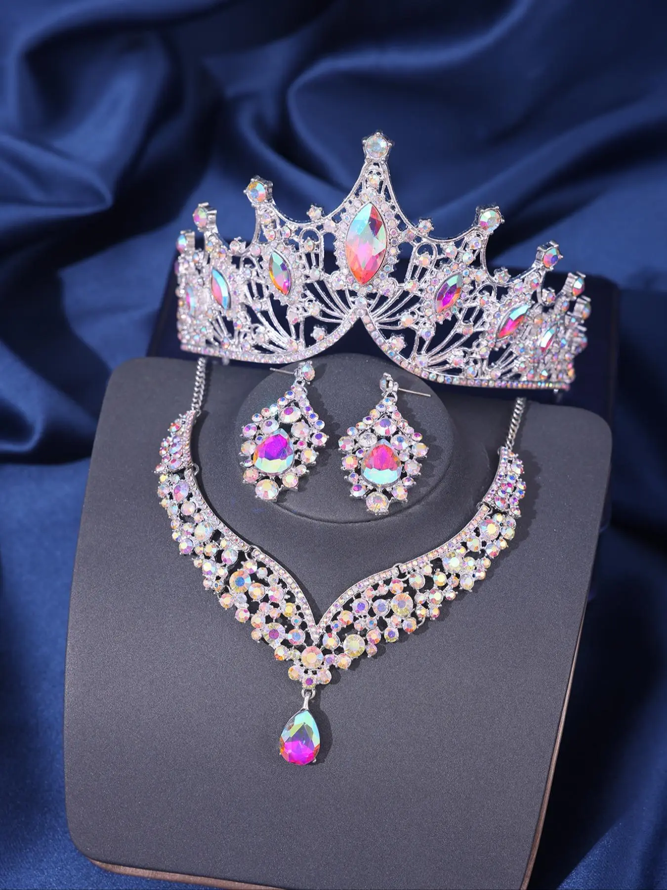 4pcs/set Women's Elegant Rhinestone Decorated Crown & Dangle Earrings  & Pendant Necklace, Wedding Bridal Jewelry Set, Bridesmaid Jewelry Set
