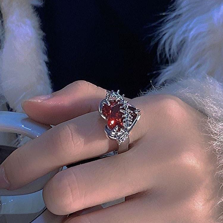 Product Introduction of Nhẫn Gai Zircon Trái Tim, Dành Cho Nữ, Thiết Kế Nguy Hiểm Nhịp Tim, Thiết Kế Độc Đáo Cao Cấp, Nhẫn Ngón Trỏ Nhẫn Dễ Phối Đồ Độc Đáo 0