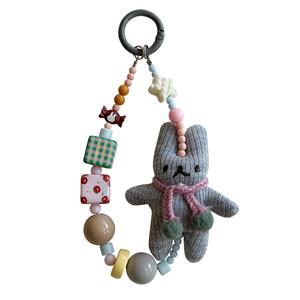 Pesona Telefon Arnab Kelabu, Viral, Arnab Mewah Comel, Lanyard Telefon, Tali Kamera Manik Estetik, Rantai Kunci Berkait DIY, Wristlet Anti-Hilang, Mesti Ada TikTok Charms Phone keychain  led  light keychain  f1  e  money