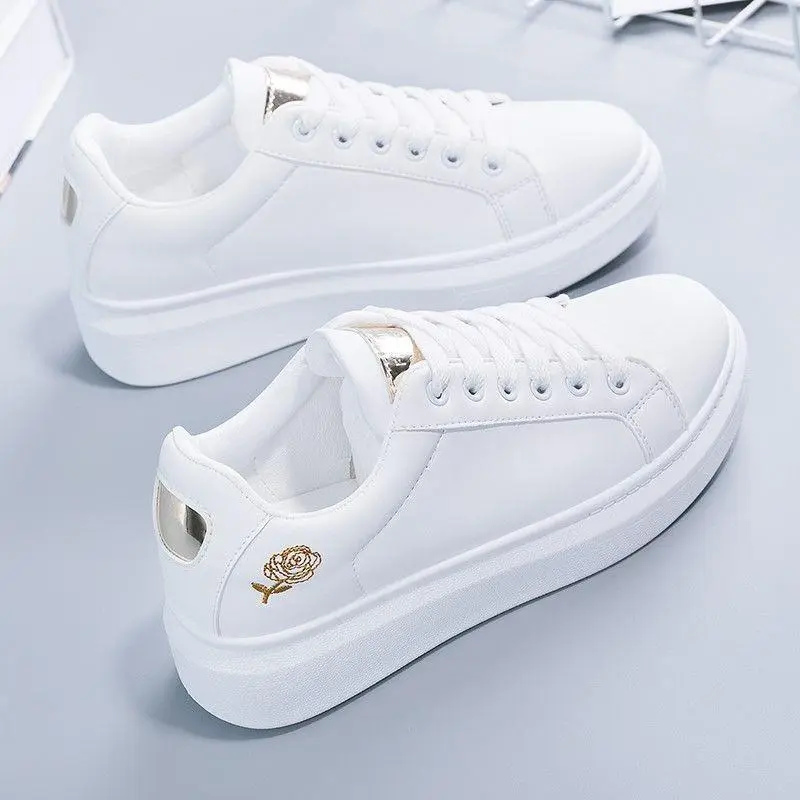 2024 Spring White Shoes Women's Popular Spring and Autumn New Summer Thin White Shoes Net Red Women's Shoes Sports All-Matching Board Shoes