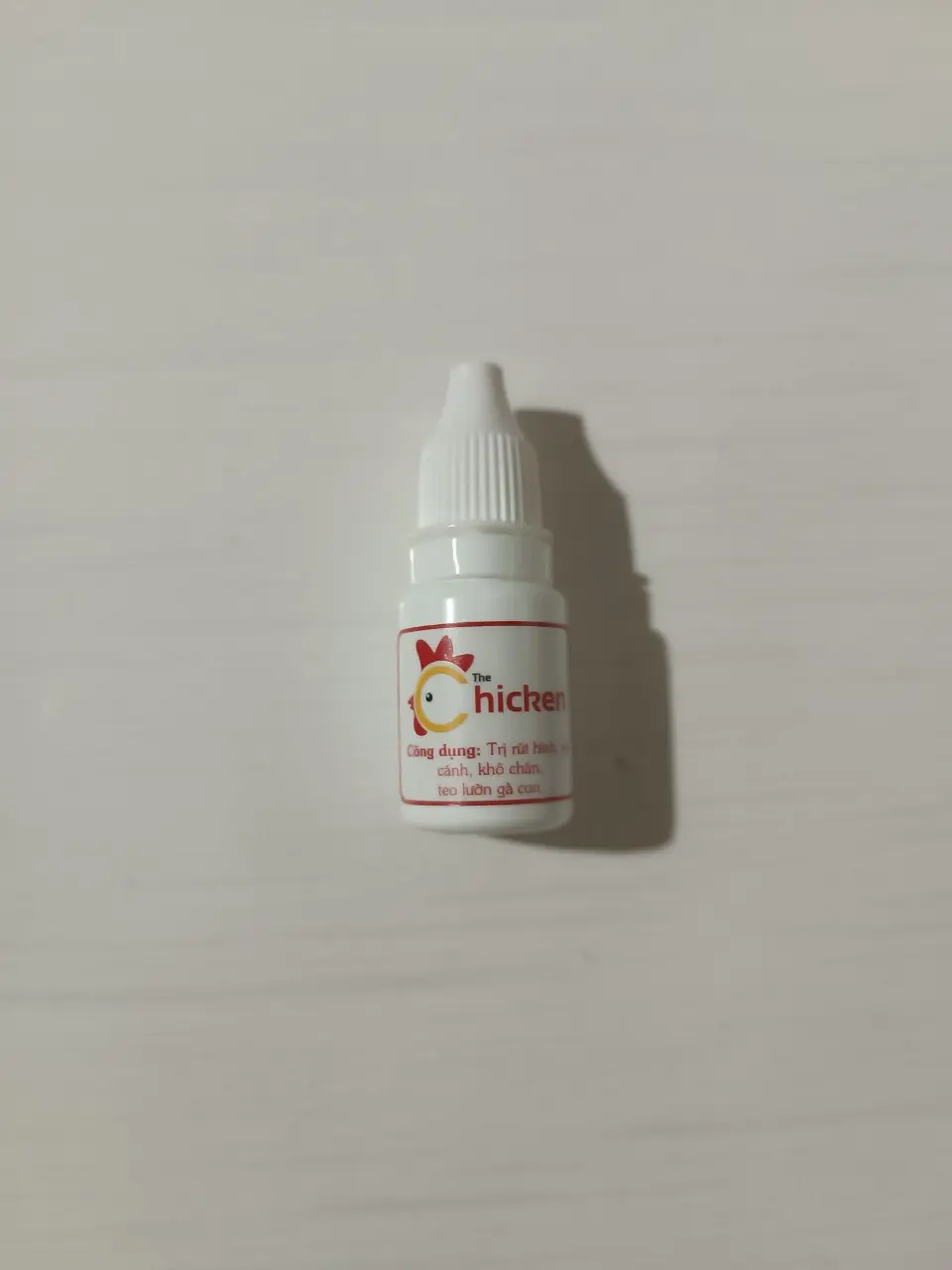 Chai màu trắng - Gà Con bị rút hình, xệ cánh, khô chân, teo lườn - mỗi chai 10ml