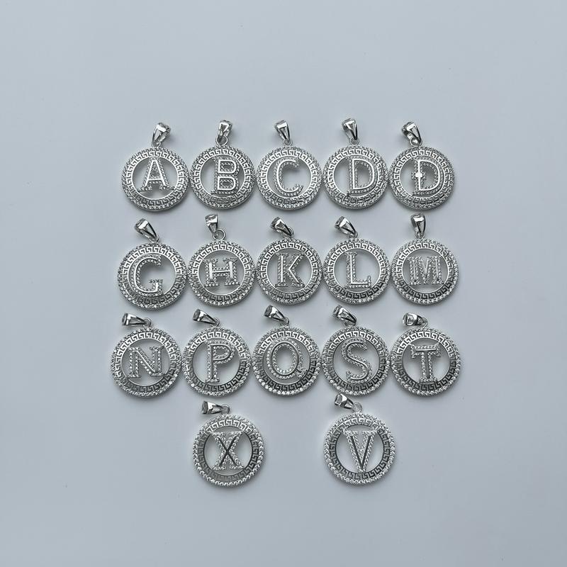 Mặt dây chuyền bạc nam. Mặt chữ cái bo viền 2,5cm. Mặt dây chuyền thời trang. Chất liệu bạc ta. PCJ Trang Sức Vòng Cổ Jewelry Chain lv