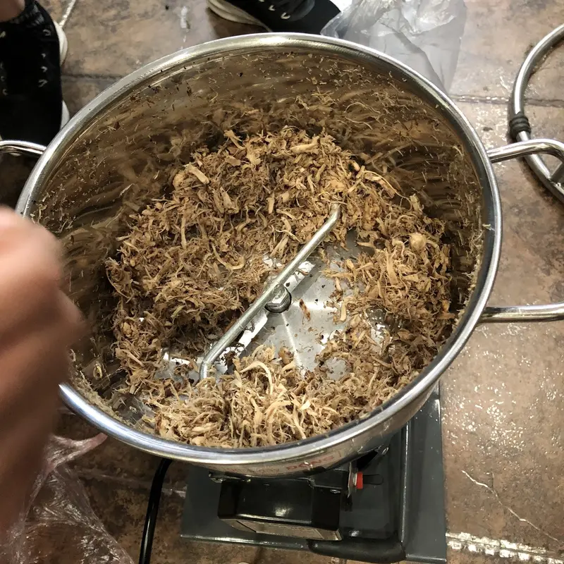 Máy xay ruốc, chà bông, chân nấm, xé sợi khô gà, kết hợp dao xay giò chả thịt cá riềng sả 750W hàng chuẩn 1