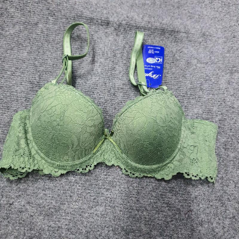 Áo Boya ren( mã 522).mút 1cm,có gọng,quả tròn quai ngang,độ che phủ 3/4 7