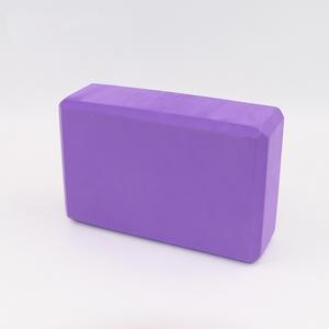 Bloque de yoga y pilates de tamaño estándar en material EVA, con textura antideslizante de alta densidad, ideal para soporte del equilibrio y ejercicios de estiramiento asistido