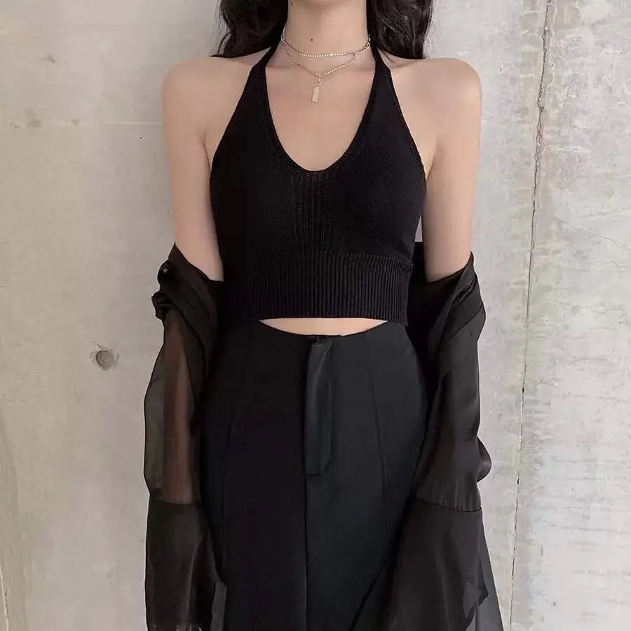 Women's Camisole Sexy Halter Neck Backless Short Top for Outerwear Trendy Sexy Cute Vacation Style