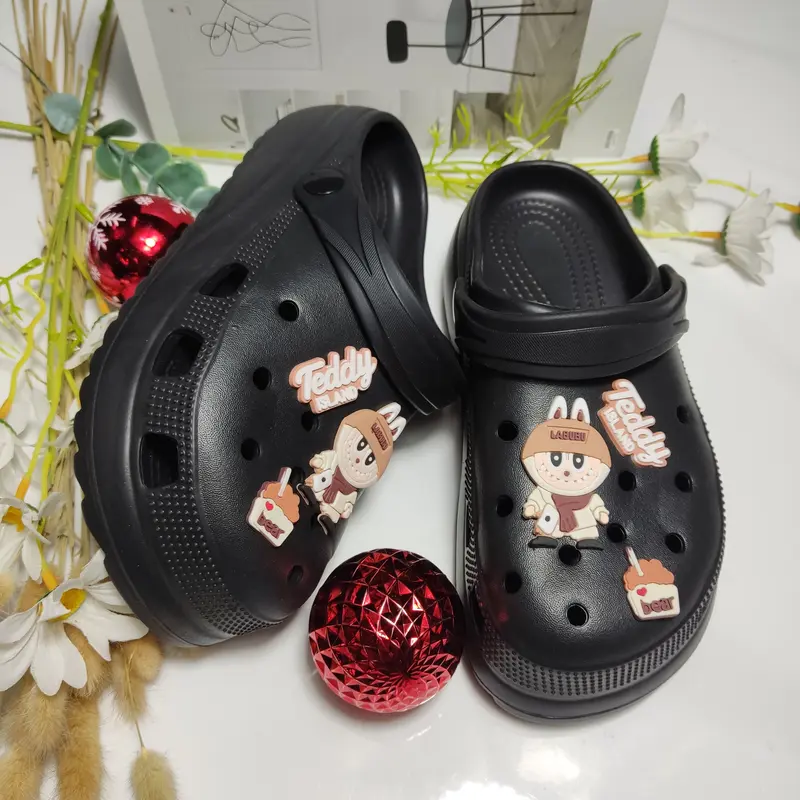 Dép Cross Sục Nam Nữ Đế 4Cm Ngẫu Nhiên 6 Charm Cài Gắn Dép Cho Size Nữ - TH 4078, Sục Classic Nam Nữ Siêu Nhẹ, Siêu Bền 4