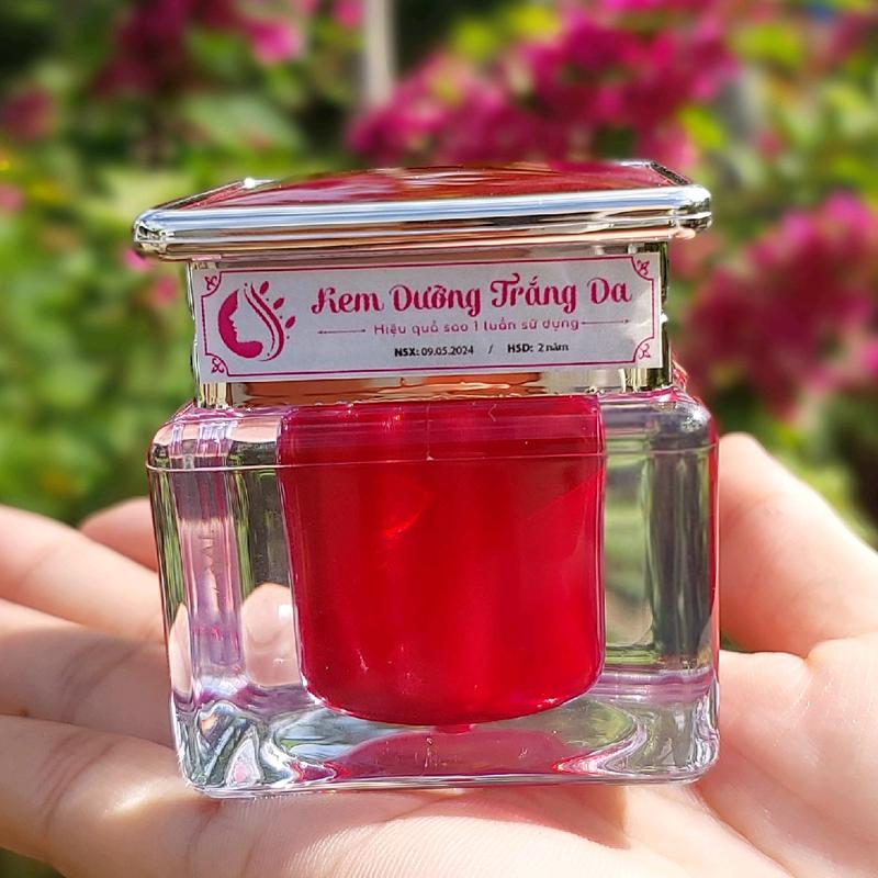 KEM SÂM VÀNG VIP DƯỠNG DA