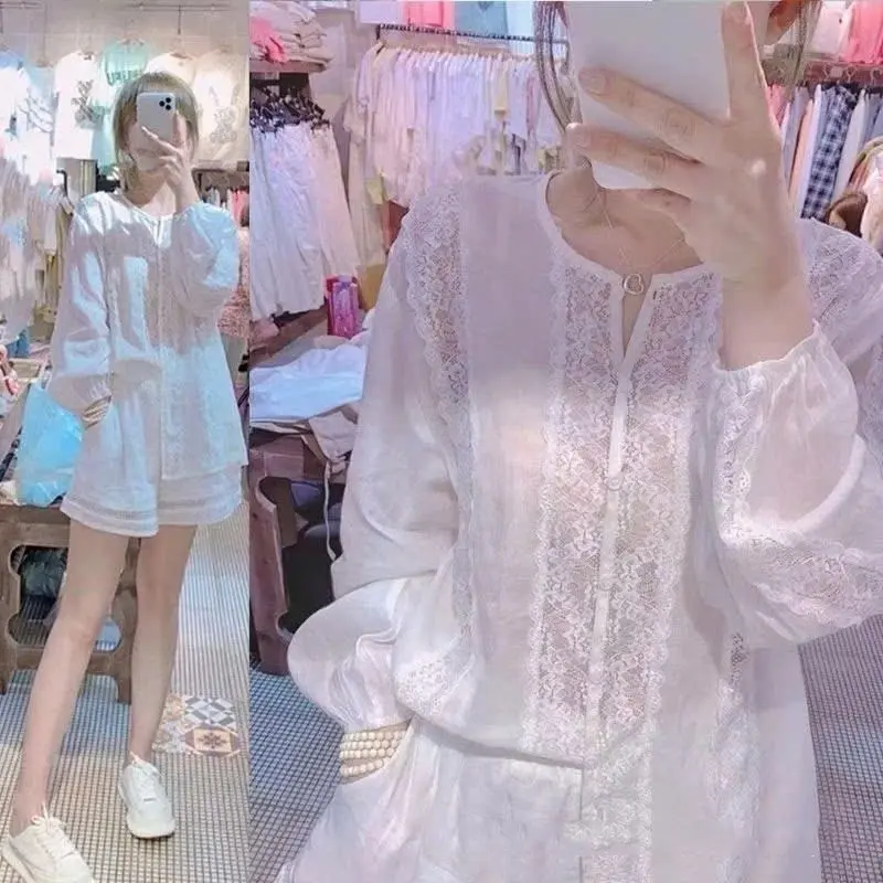 Sét Đồ Nữ Sang Chảnh Mùa Hè Áo Phối Nữ Trắng Bộ Ren Nữ Áo Quần Đùi Quần Ống Rộng, Bộ Quần Short Trắng Mặc Đi Biển S885