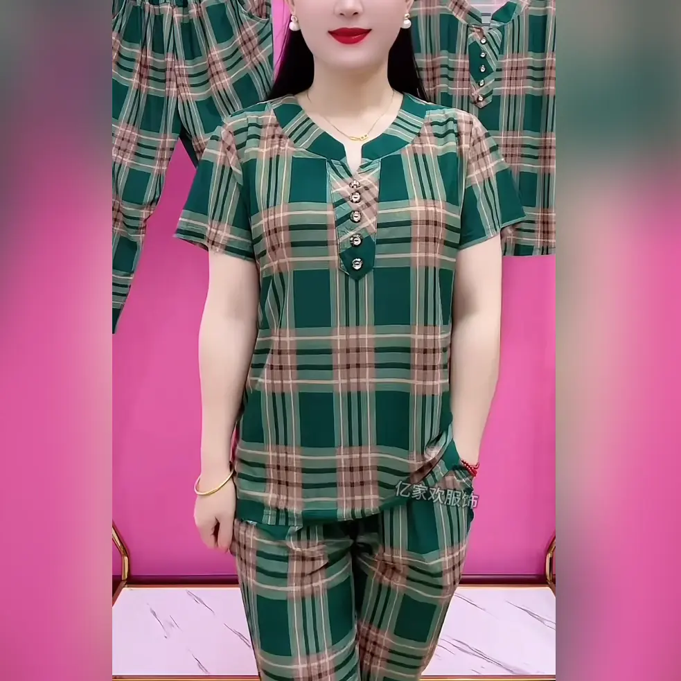 Bộ Đồ Kẻ Sọc Lụa Lạnh ngắn Tay Cho Mẹ TRUNG NIÊN, Thời Trang Mới Mùa Hè, Áo Mỏng, Quần Hai Mảnh, Thích Hợp Cho Phụ Nữ Trẻ